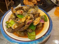 -沪上名羊天下•烤羊腿•东北烧烤•小龙虾(浦东直营总店)