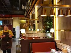 -牛村来人潮汕牛肉火锅(西单店)