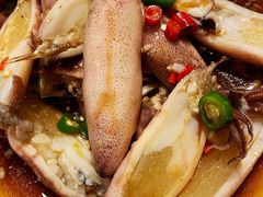 带籽笔管鱼海兔-臻鲜燕海鲜融合餐厅(金陵style店)