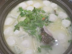 招牌鱼头煲-品渔味湖鲜馆(拈花湾店)