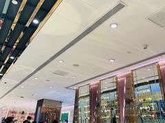 -VENCHI 闻绮(北京国贸商城店)