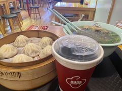 鲜肉汤包-回味鸭血粉丝汤(新城市广场店)