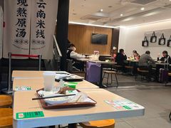 -蒙自源米线大王(东站店)