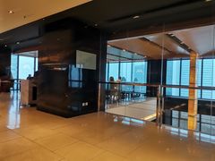 -上海龙之梦万丽酒店