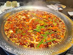 -老船舫·现做活鲜鱼馆(东郊记忆店)