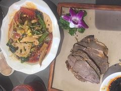 -陈熹公民族美食文化餐厅(中华广场店)