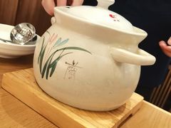镇店一品老鸡汤-顺风汤馆·广府粤菜(江宸天街店)