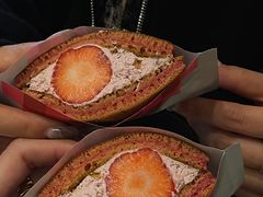 草莓甜心-泽田本家·铜锣烧(环贸店)