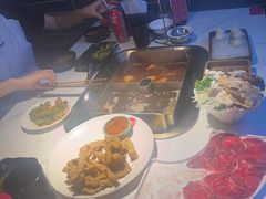 -九鼎轩脆毛肚火锅(南京东路店)