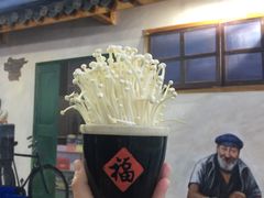 -马路边边·成都串串(翠柏路店)