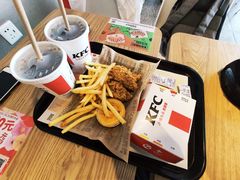 -肯德基(巴沟店)