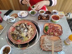 -阿婆情腊排骨火锅(金虹路店)