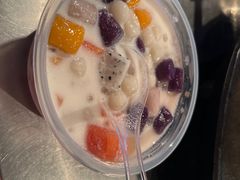 -夏食光安顺小舒冰粉冰浆(甲秀楼店)