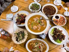 -芦茨金富饭庄·25年老字号·专做稻草鸡