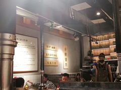 -肉甲韩国木炭烤肉(新壹街1店)