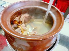 菌菇排骨汤-民间瓦缸煨汤館(嵩山路店)