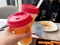 -必胜客(世纪港湾店)