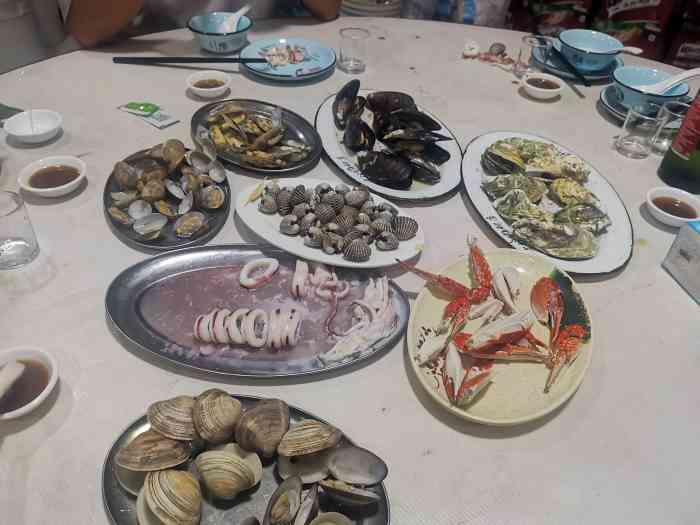 老伯蟹脚店-"老字号!藏在巷子里 但是依然人声鼎沸!仓.