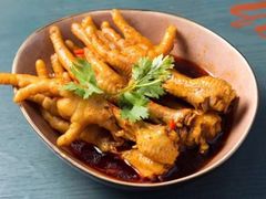 -二孃鸡爪爪(东风路总店)