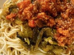 特色川味杂酱面-上海特色小笼店(铁岭路90弄小区店)