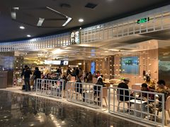 -奈雪的茶(湖滨银泰in77C区PRO店)
