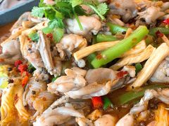 馋嘴牛蛙汤锅-精悦蓉(松江万达广场店)