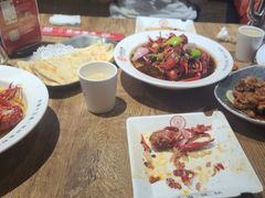 -叶派龙虾•招牌香辣蟹·海鲜(中海国际店)