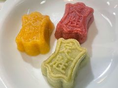 经典定胜糕-同得兴 Since·1995 传统苏式面馆(嘉馀坊店)