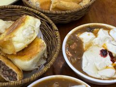 -穆彦华逍遥镇胡辣汤(岗坡路店)