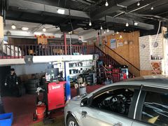 -车艺家汽车美容养护中心