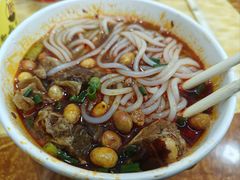 -覃肥叔桂林米粉(粮道街店)