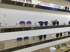 -视野联行眼镜蔡司·依视路官方授权店(顺城店)