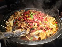-吞鱼兽麻辣烤鱼(万达店)
