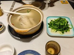 弯弯鸡汤-19号私房菜(云南路店)