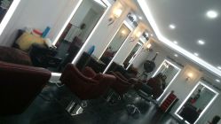 点击看大图 -星座SALON烫染接发馆