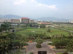 -三亚湾海居铂尔曼度假酒店