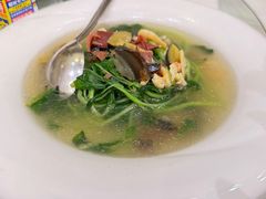 -梅龙镇酒家(南京西路总店)