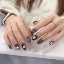 -斯馨·健康美甲美睫