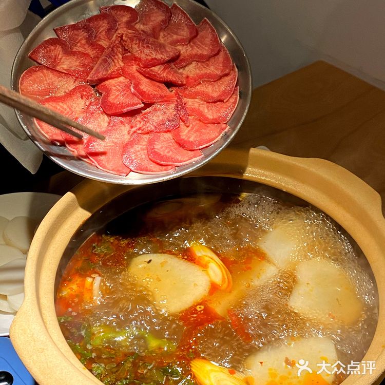 南宁新店| 欧阳娜娜汪苏泷同款人气壹马路!