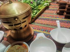 梦回丽江-慢丽江·云南野生菌土鸡锅(付家庄店)