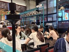 -肥汁米蘭香港米线(长宁来福士店)