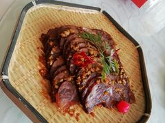 -皇冠明珠鱼翅楼(水上公园店)