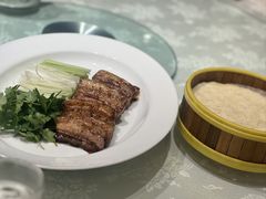 -品悦酒店(三林古镇店)