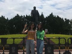 -荔枝公园-小平画像广场