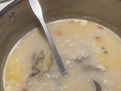 -煲王粤菜餐厅(中侨中心店)