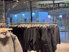 -迪桑特DESCENTE(北京三里屯BLANC店)
