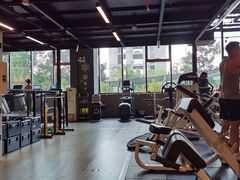 -LikingFit24小时健身•普拉提(张江店)