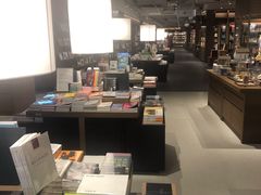 -茑屋书店(天目里店)