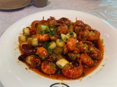 -肥肥虾庄·金牌油焖大虾(首义路店)