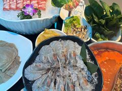 -唯爱KTV聚会餐厅(仙林东城汇店)
